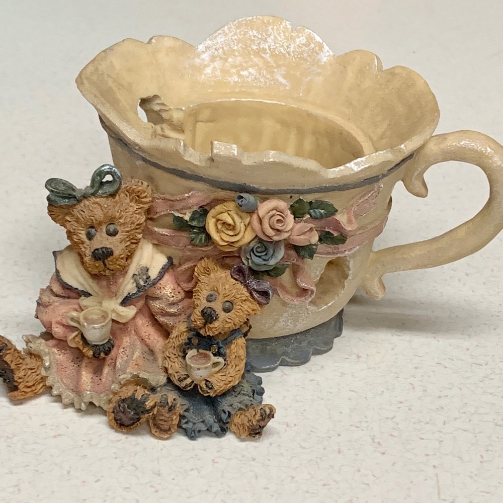 1997  BOYDS BEARS & FRIENDS CANDLE HOLDER EUC